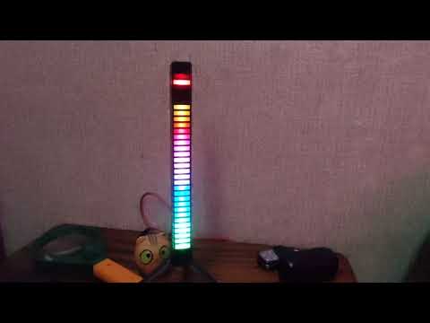 Видео: RGB 3D 32 led светильник с музыкальным управлением