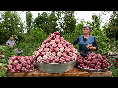 Видео: Первый Весенний Урожай Чеснока | Шашлык из Баклажанов и Говядины по-деревенски