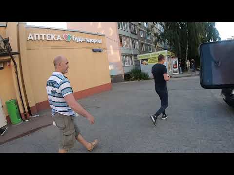 Видео: СтопХам - Хамка псевдо-инвалид на парковке