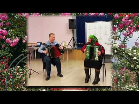 Видео: Курская гармонистка Нина Николаевна Кофанова зажигает в ОДНТ