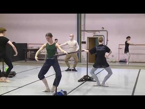 Видео: Урок классического танца. Кузнецов И