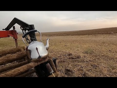 Видео: ПАРУ СУТОК В СТЕПИ | Трактор К-700 с кабиной Renault Magnum