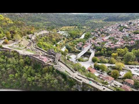 Видео: Между Царевец и Трапезица от моста на река Янтра, град Велико Търново