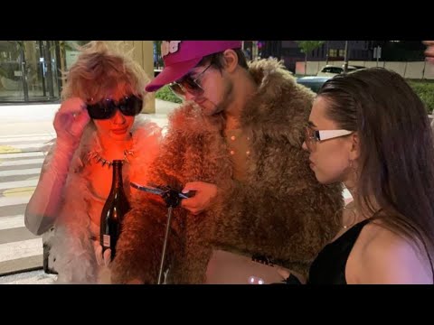 Видео: Кирилл Бледный и Алина Олешева / Пошлая Молли и кис кис прямая трансляция 23.07.22