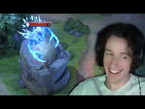 Видео: Мы 12 минут лазили по парню (он был 1-го уровня)