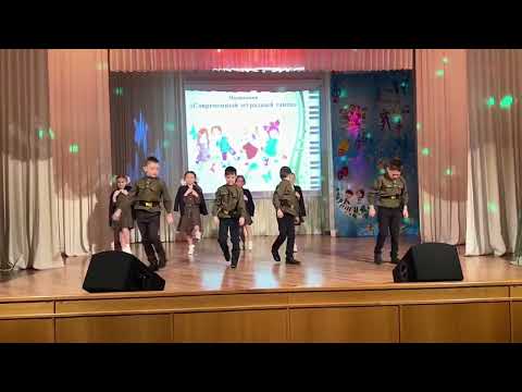 Видео: Танец "Бьётся в тесной печурке огонь"