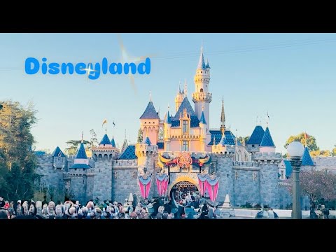 Видео: Disneyland America Прогулянка.￼