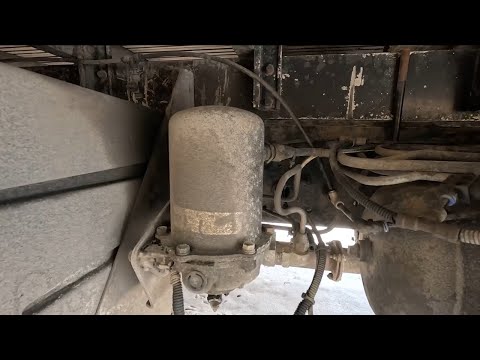 Видео: Регулировка давления воздуха Hino ranger