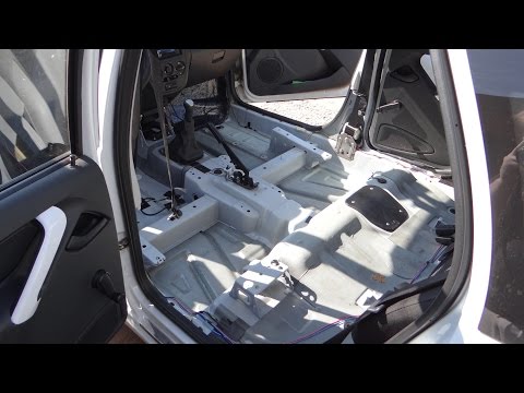 Видео: Lada Granta - шумоизоляция пола салона.