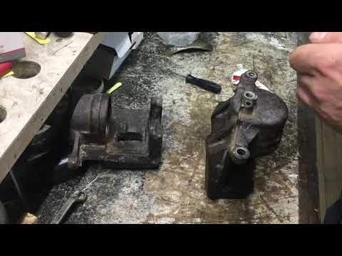 Видео: Переборка передних суппортов на lexus rx300,330,350,400 01-09 и Toyota