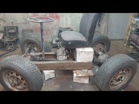 Видео: Полноуправляемый бобкат по Рязански минитрактор из чермета и разного хлама