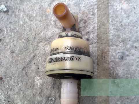 Видео: О клапане вентиляции бензобака или почему может сжаться или раздуться бензобак на МБ 124