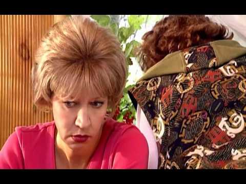 Видео: 33 КВАДРАТНЫХ МЕТРА [сезон 3, серия 3] Приподнятая цилина