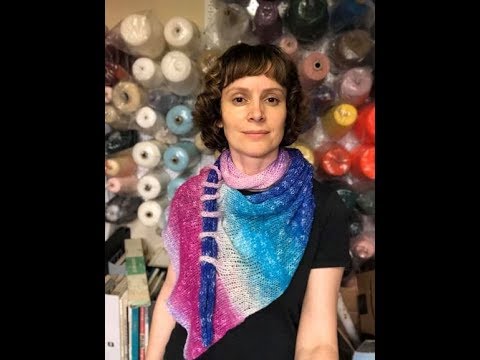 Видео: Вяжем шаль "Драконий хвост" на машине 3-го (или 5-го) класса