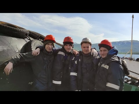 Видео: ПРОВЕЛ 1 ГОД В МОРЕ