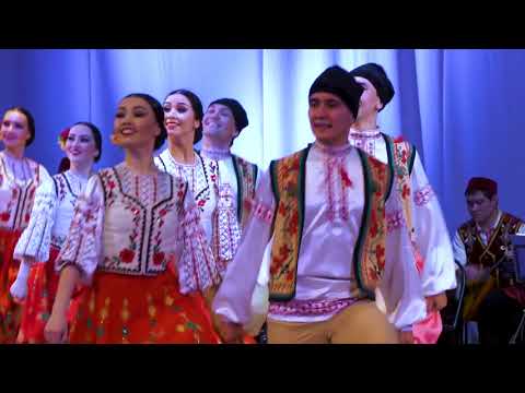 Видео: "Букурия" - молдавский танец (24 мая 2018 г)