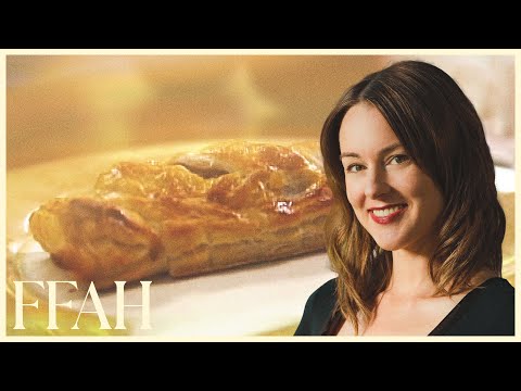 Видео: Шоу слоёного теста – Французская еда дома (полный выпуск) | Кулинарное шоу Лоры Колдер