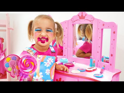 Видео: Алиса учится хорошему поведению - Истории с Алисой