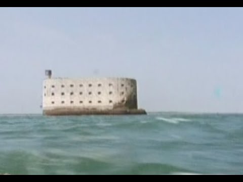 Видео: Форт Буаяр