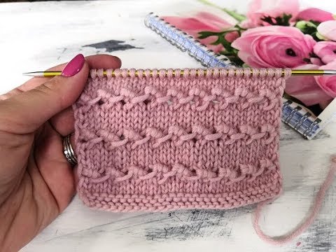 Видео: Красивый и простой узор спицами Рельефно ажурные дорожки для вязания джемперов, кардиганов, маек,/