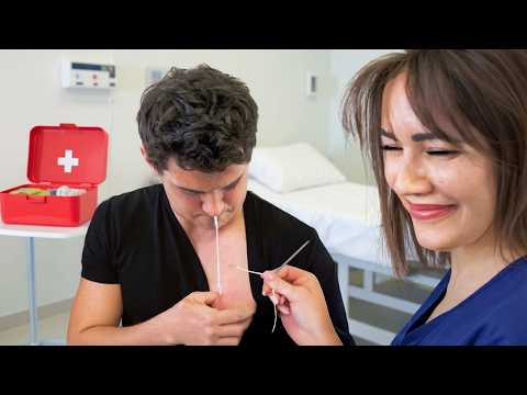 Видео: ФОКУСНИК ШОКИРУЕТ ВРАЧЕЙ