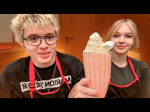 Видео: ШАРФ УГАРАЕТ В РЕСТОРАНЕ В МОНГОЛИИ ВМЕСТЕ С МОРФИ