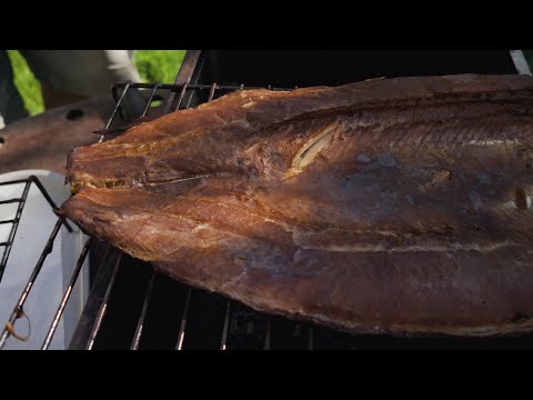 Видео: Щука горячего копчения  | Как быстро приготовить копченую щуку