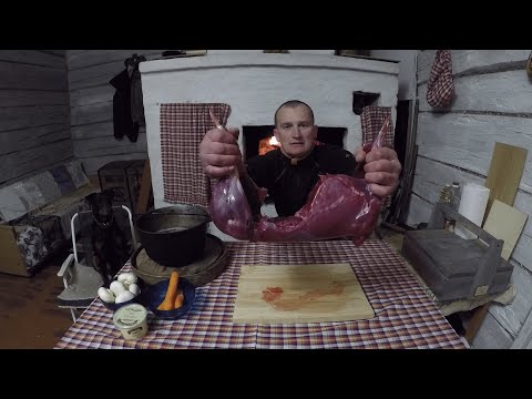 Видео: КУПИЛ ХУТОР в ЛЕСУ на краю БОЛОТА. Часть 25. Заяц с грибами в печке. Жизнь в лесу.