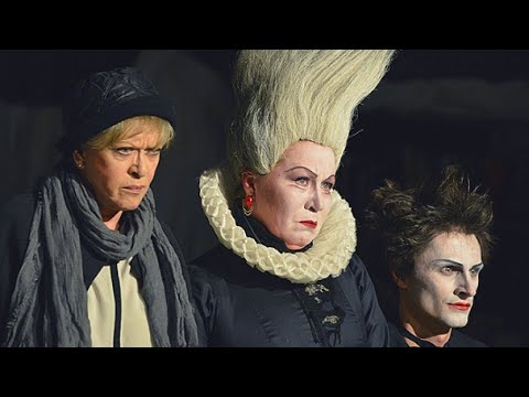 Видео: "Алиса" спектакль (БДТ) 2014 год.