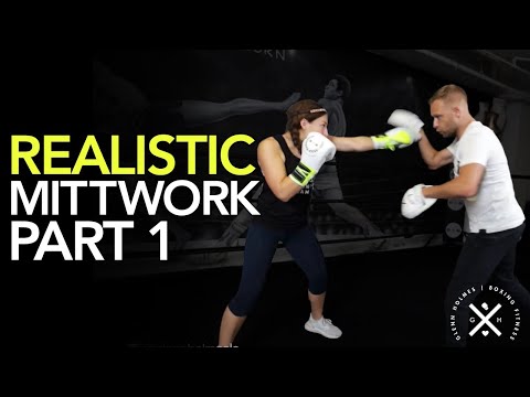 Видео: Как реалистично работать на лапах | Реальные боксёрские бои: работа на лапах (часть 1)