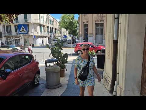 Видео: 10, Мессина, Сицилия, Италия. Messina, Sicily.