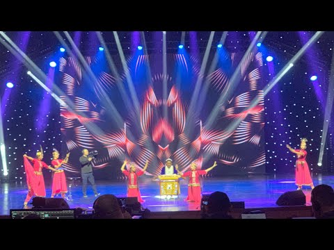 Видео: Қазақистанниң хэлиқ артиси Мурат Эхмэди - 75жил (9) مۇرات ئەخمەدى