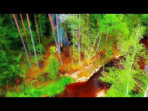 Видео: Поход по сказочной реке с ночёвками. Рыбалка, бушкрафт, ночуем в лесу, готовим на костре.