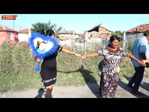 Видео: Кръщене на Ангел 2 част