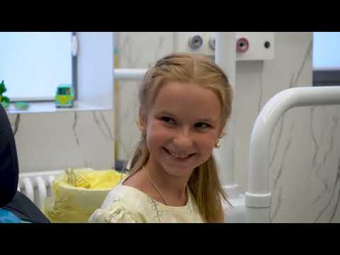 Видео: Лечение зубов во сне в детской стоматологии «Золотое сечение»