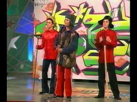 Видео: КВН Уездный Город финал 2002 приветсвие