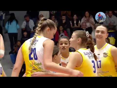 Видео: Волейбол - Демакс лига: Марица - Левски София 10.2025