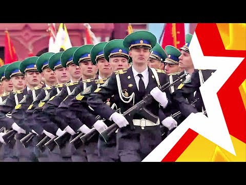 Видео: Пограничная строевая ★ ПОГРАНИЧНЫЕ ВОЙСКА - поет группа СССР ★ Пограничники на параде Победы