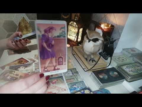 Видео: ❄️🔥Святочные гадания❄️Мужчина, предназначенный судьбой🔥❄️