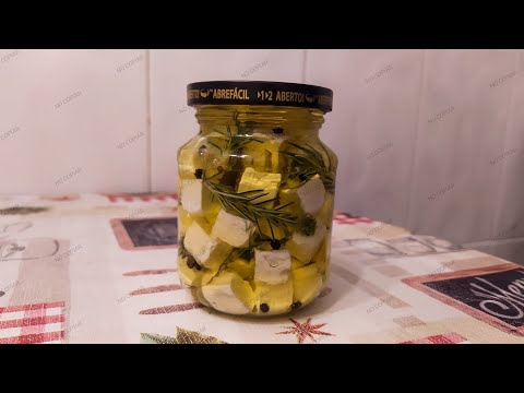Видео: Сыр со специями в оливковом масле. 🧀🇪🇦