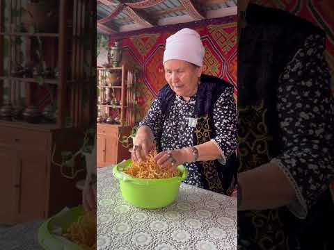 Видео: Chak-Chak in Kazan  | Қазанда дайындалған нағыз Чак-Чак!