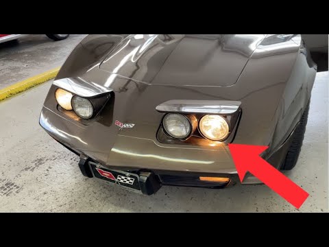Видео: Как снять/заменить лампу фары на Chevrolet Corvette C3 1968–1982 годов