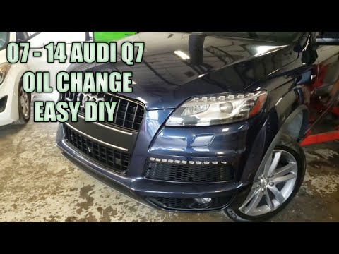 Видео: Замена масла Audi Q7 2007 - 2015 гг.