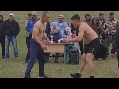 Видео: Батомункын Обоогай наадан 2024 г. Бухэ барилдаан.