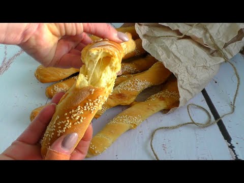 Видео: СИРНІ ПАЛИЧКИ 🥖 ЗАКУСКА ДО ПЕРШИХ СТРАВ 🥖 або ДОМАШНІ СНЕКИ для дітей