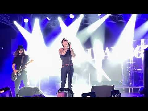 Видео: Концерт Xolidayboy Тюмень 21.10.2025