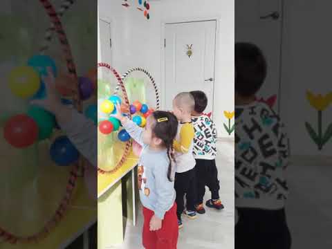 Видео: Ойын арқылы түстерді ажырату.