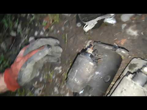 Видео: Снятие двигателя #Z5 и его навесное Mazda 323f BA 1.5 95г