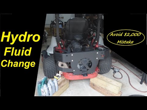 Видео: Избегайте ошибки стоимостью 2000 долларов при замене гидравлической жидкости на газонокосилке с н...