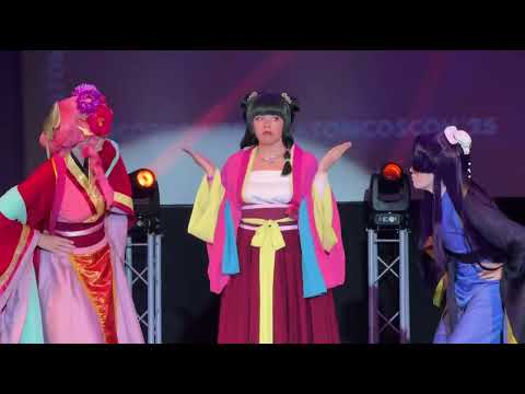 Видео: ATOMCOSCON 2025 - дефиле Монолог фармацевта